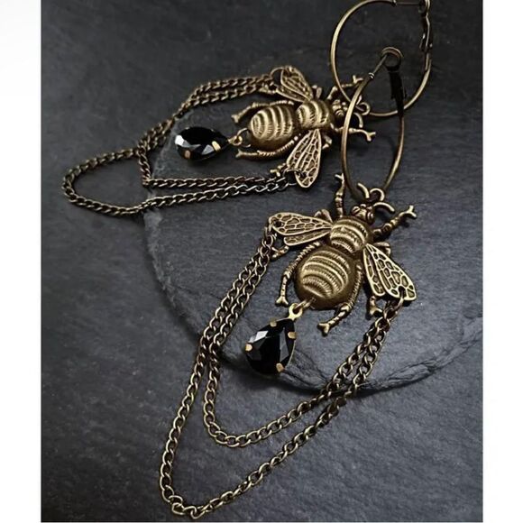 Bumblebee Hoop Earrings - Picture 4 of 4